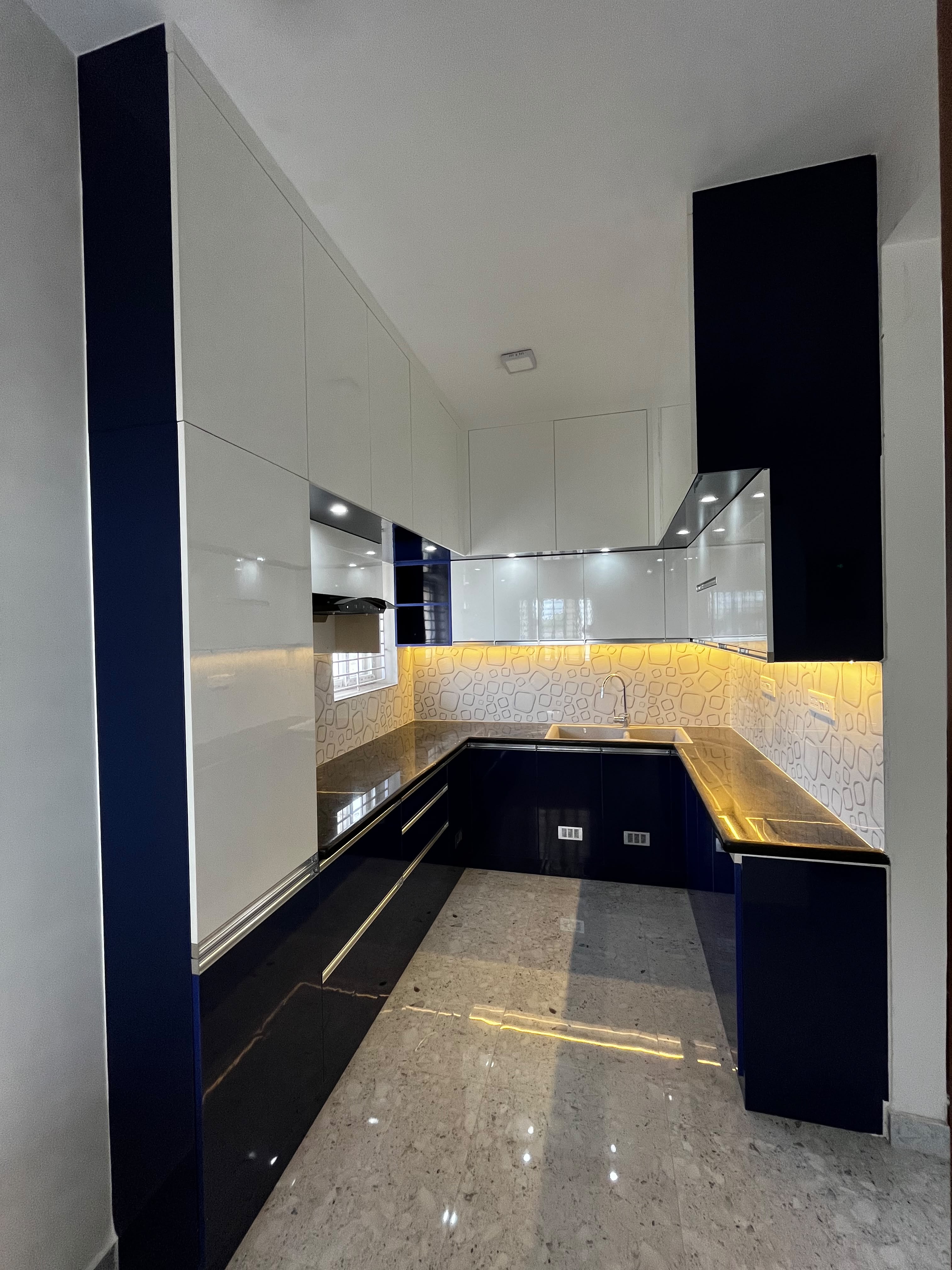 Modular Kitchens